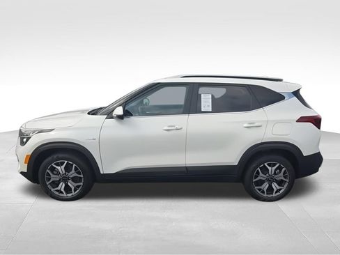Used 2021 Kia Seltos EX AWD/4WD image 5