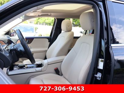 Used 2023 Mercedes-Benz GLB 250 4MATIC w/ Premium Package