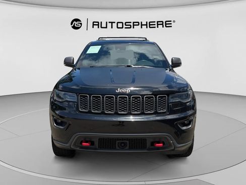 Used 2018 Jeep Grand Cherokee Trailhawk w/ Trailhawk Luxury Group AWD/4WD image 2