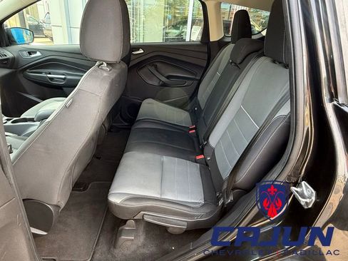 Used 2015 Ford Escape SE FWD image 14