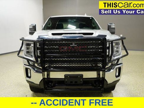 Used 2020 GMC Sierra 2500 SLT image 2