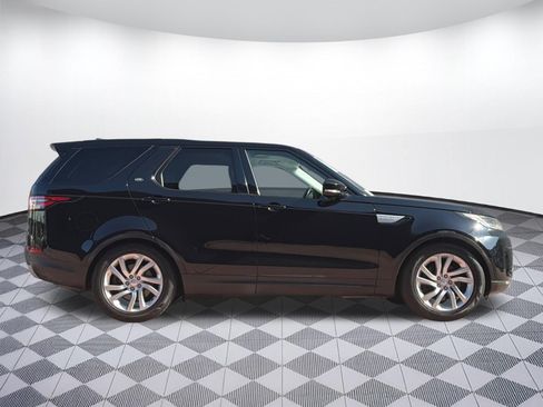 Used 2017 Land Rover Discovery HSE AWD/4WD image 8