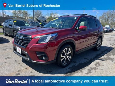 Certified 2024 Subaru Forester Limited AWD/4WD image 1