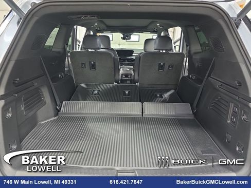 New 2026 Buick Enclave Avenir image 14