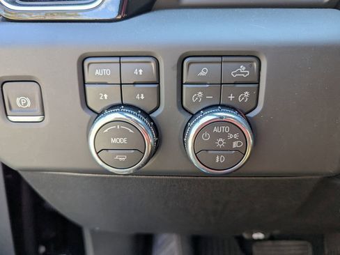 New 2026 GMC Sierra 3500 Denali Ultimate image 15