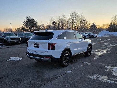 New 2026 Kia Sorento S AWD/4WD image 7