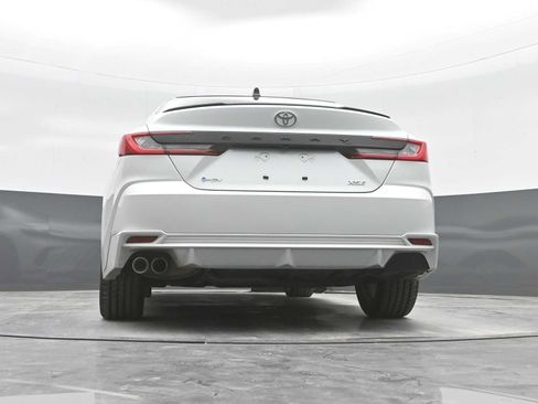 Used 2025 Toyota Camry XSE image 30