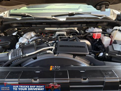 Used 2024 GMC Sierra 3500 AT4 AWD/4WD image 14