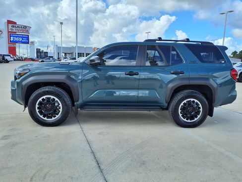 Certified 2026 Toyota 4Runner TRD Off-Road AWD/4WD image 9