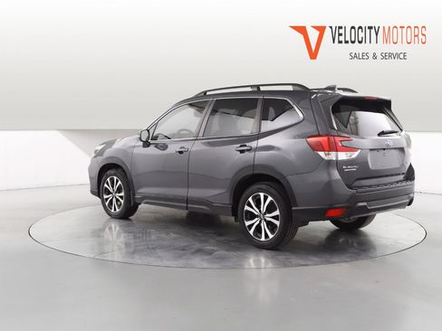 Used 2020 Subaru Forester Limited image 3