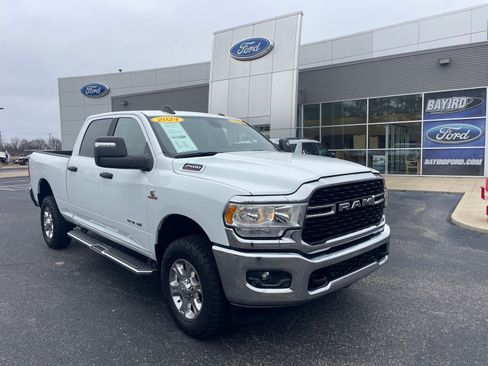 Used 2024 RAM 2500 Big Horn w/ Off Road Package image 11