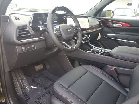 New 2026 Chevrolet Traverse Z71 w/ Enhanced Driving Package image 19