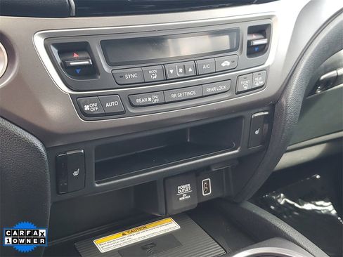 Used 2022 Honda Pilot Special Edition image 31