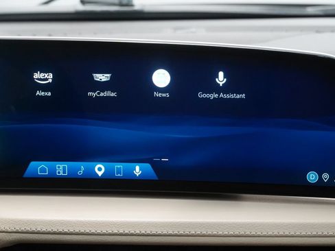 Used 2024 Cadillac XT4 Premium Luxury w/ Cold Weather Package AWD/4WD image 21