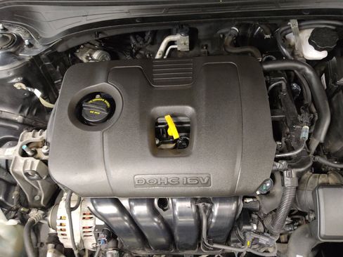 Used 2020 Kia Forte LXS image 30