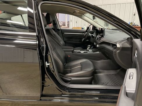 Used 2026 Nissan Altima 2.5 SR FWD image 25