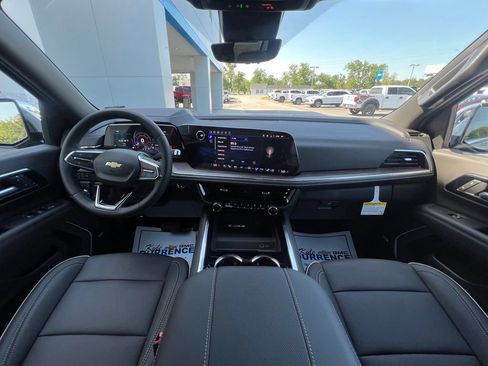 New 2026 Chevrolet Tahoe Premier AWD/4WD image 2