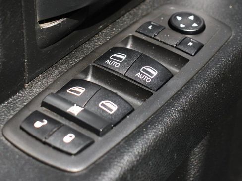 Used 2021 RAM 2500 Tradesman image 14