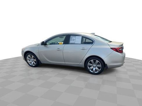 Used 2015 Buick Regal Premium w/ Experience Buick Package image 5