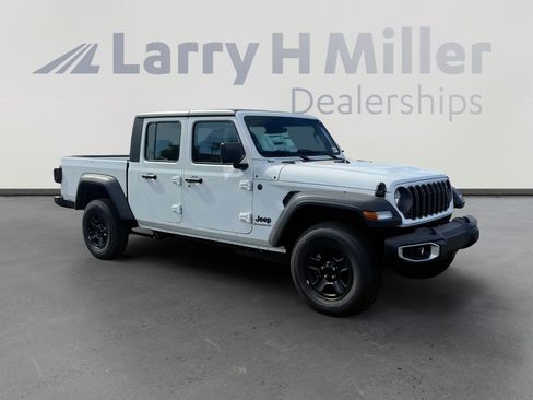 New 2026 Jeep Gladiator Sport image 8