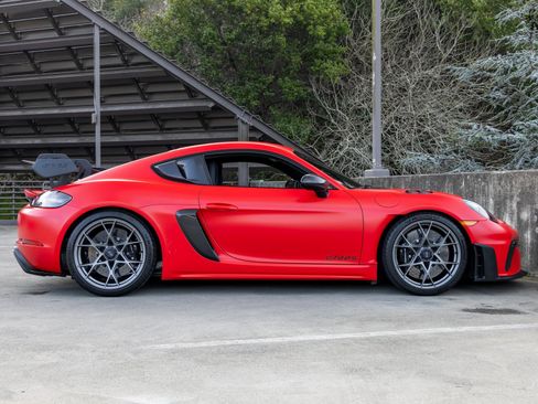 Certified 2023 Porsche 718 Cayman GT4 RS image 12