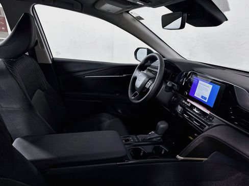 New 2026 Toyota Camry LE FWD image 33