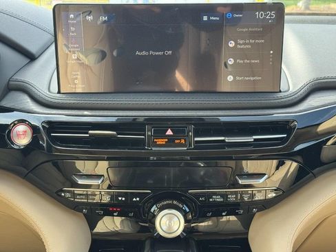 Certified 2026 Acura MDX SH-AWD w/ Advance Package image 11