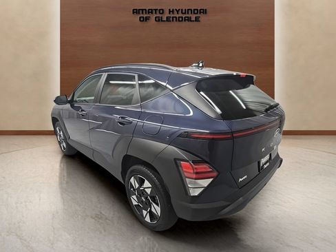 Used 2024 Hyundai Kona SEL AWD/4WD image 4
