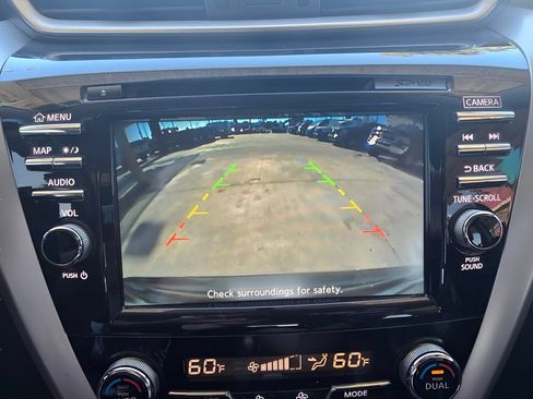 Used 2016 Nissan Murano SV FWD image 25