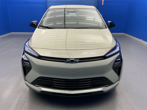 New 2027 Chevrolet Bolt LT FWD image 3