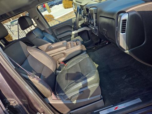 Used 2015 Chevrolet Silverado 2500 LT w/ LT Convenience Package image 27