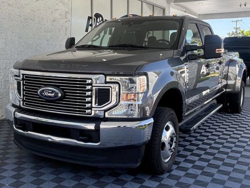 Used 2020 Ford F350 XL w/ STX Appearance Package AWD/4WD image 1