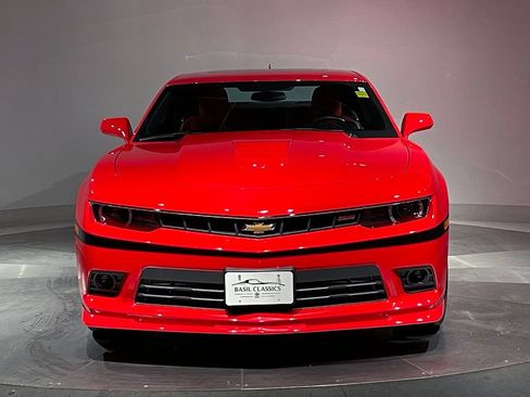 Used 2015 Chevrolet Camaro SS w/ Commemorative Special Edition RWD image 27