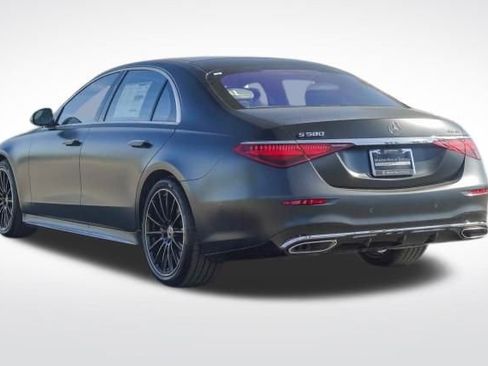 New 2022 Mercedes-Benz S 580 4MATIC Sedan image 4