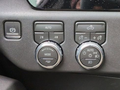 New 2026 GMC Sierra 1500 Elevation AWD/4WD image 18