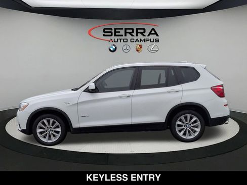 Used 2017 BMW X3 xDrive28i AWD/4WD image 16