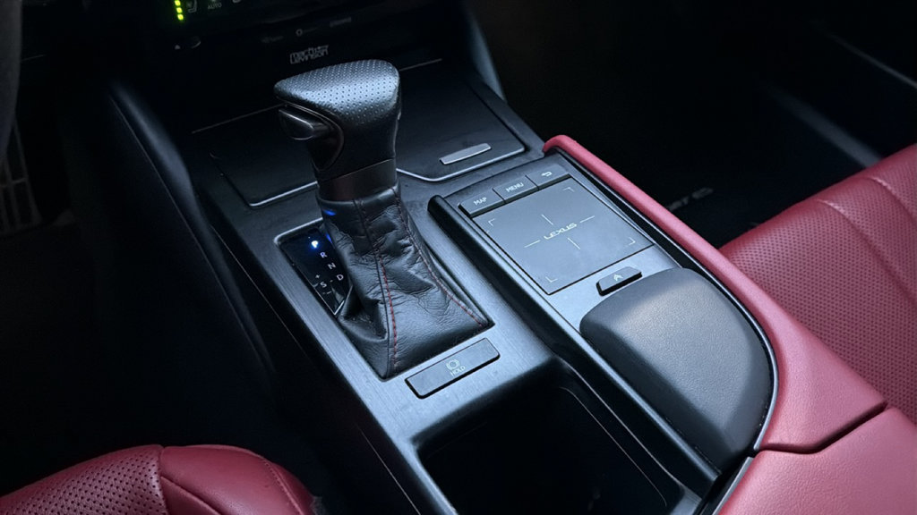 Used 2020 Lexus ES 350 F Sport w/ Accessory Package 2 FWD image 24