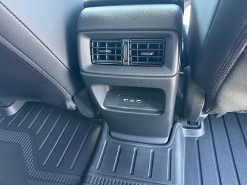 Used 2026 Honda CR-V EX-L image 18