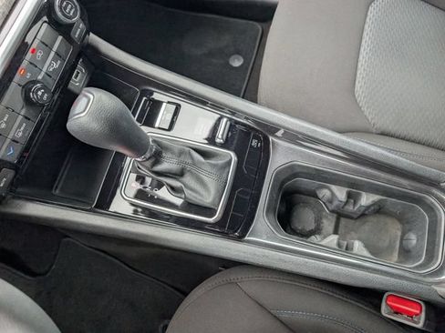 Used 2023 Jeep Compass Sport AWD/4WD image 18
