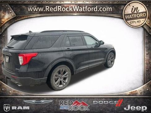 Used 2023 Ford Explorer XLT w/ Equipment Group 202A AWD/4WD image 7