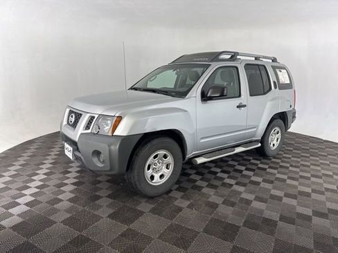 Used 2015 Nissan Xterra X image 5