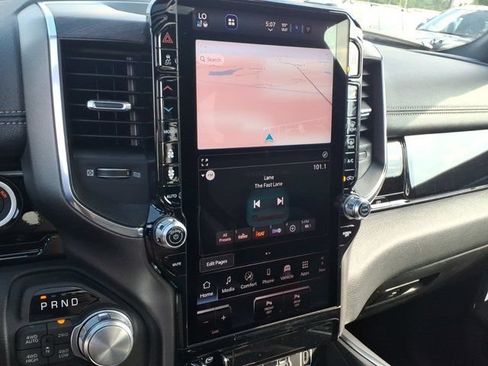 New 2026 RAM 1500 Laramie AWD/4WD image 8
