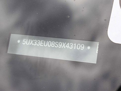 Used 2025 BMW X5 M60i image 29