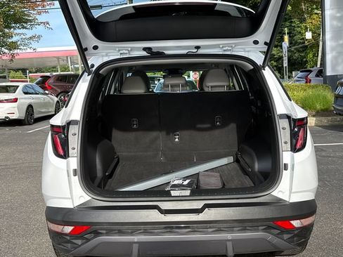 Used 2023 Hyundai Tucson Limited AWD/4WD image 25