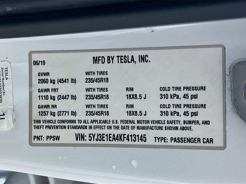 Used 2019 Tesla Model 3 Mid Range RWD image 32