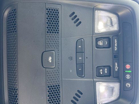 Used 2021 Cadillac XT5 Premium Luxury image 21