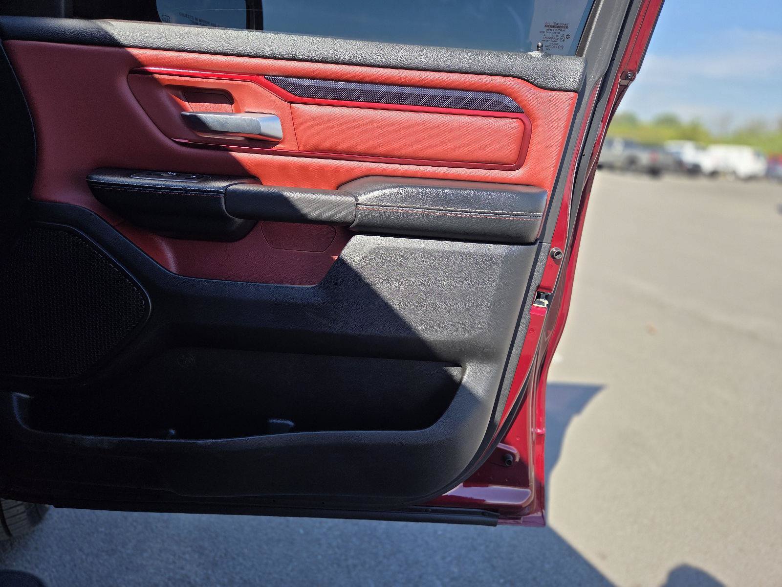 Used 2022 RAM 1500 Rebel AWD/4WD image 39