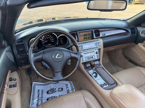 Used 2008 Lexus SC 430 Convertible image 11