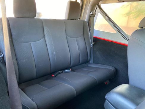 Used 2016 Jeep Wrangler Sport w/ Connectivity Group AWD/4WD image 34