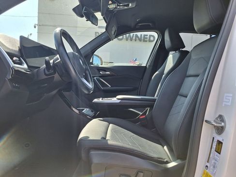 Used 2023 BMW X1 xDrive28i image 9